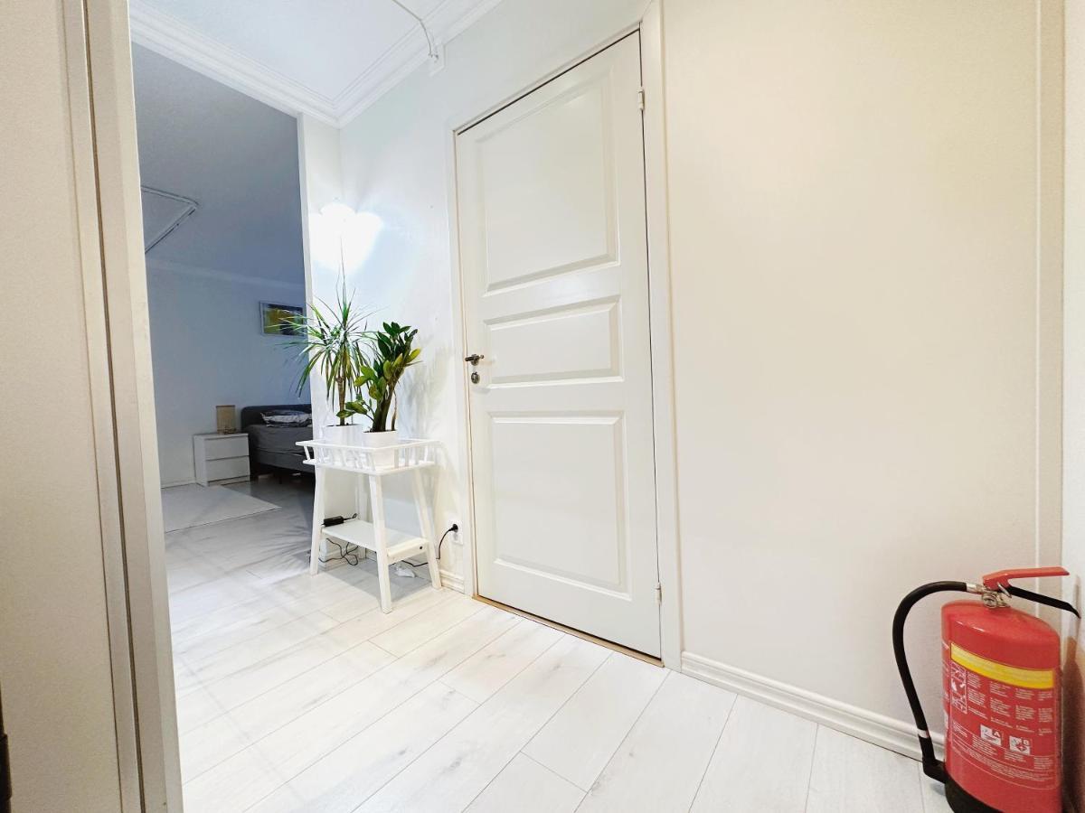 Holiday Travel Apartments Stockholm Eksteriør bilde